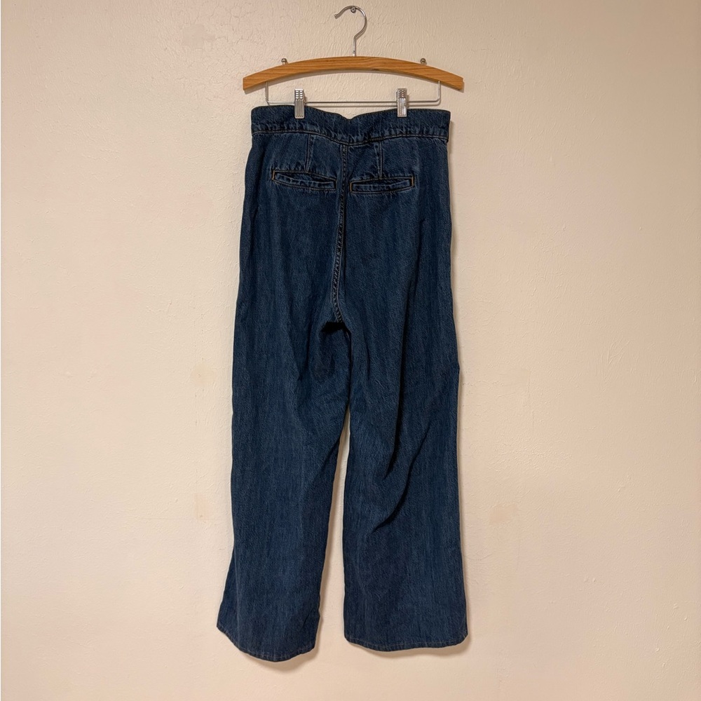 Universal Thread Dark Blue High-Rise Wide-Leg Jeans